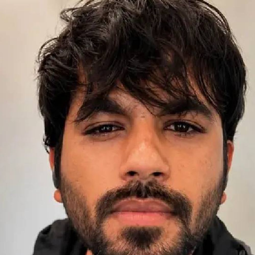 सीजेपी चीफ अभिजीत दीपके के खिलाफ FIR:शिक्षकों को धमकाने और सरकारी काम में रुकावट डालने का आरोप, लातूर के स्कूल में बिना अनुमति घुसे थे