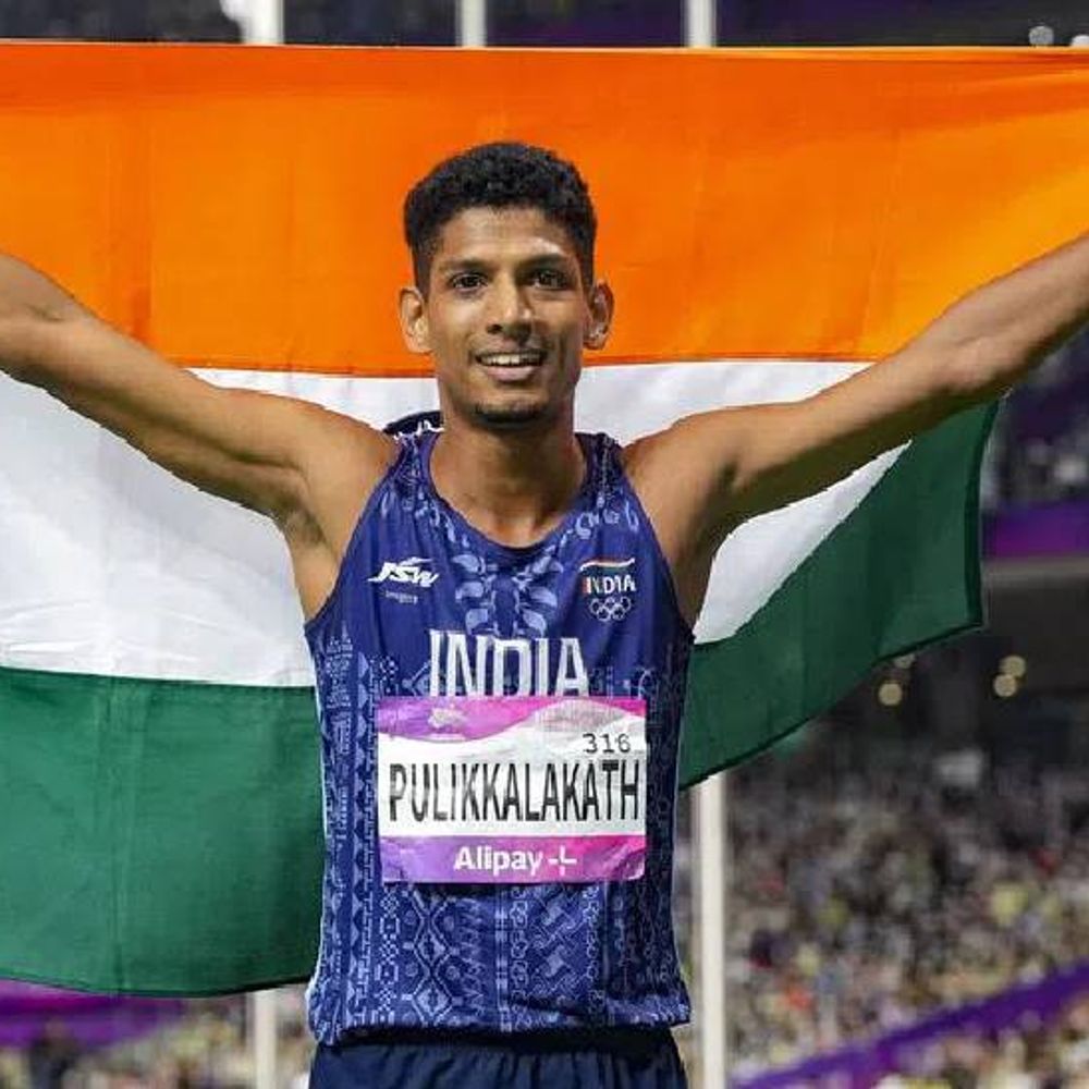 अफसल ने 1:45 मिनट की बाधा पार कर रचा इतिहास:अखबार वैन से ट्रेनिंग सेंटर पहुंचते थे; अब 800मीटर में देश के सबसे तेज एथलीट