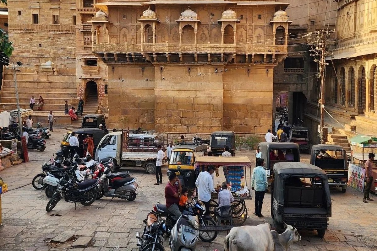 Jaisalmer: सोनार किले में तिपाहिया वाहनों की रोक बेअसर, घुमावदार घाटियों में हादसे का खतरा