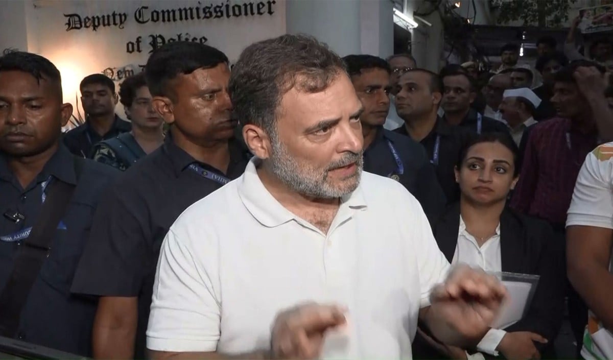 Rahul Gandhi ने Modi Government पर साधा निशाना, बोले- देश में चल रहे ‘Two Systems’ और लूट का खेल