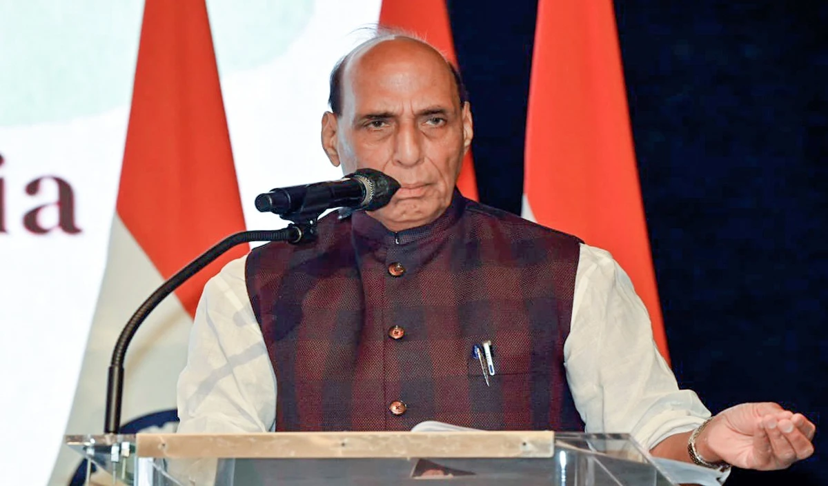 रक्षा में Atmanirbhar Bharat को रफ्तार! Rajnath Singh ने 3070 करोड़ की स्वदेशी लिस्ट जारी की
