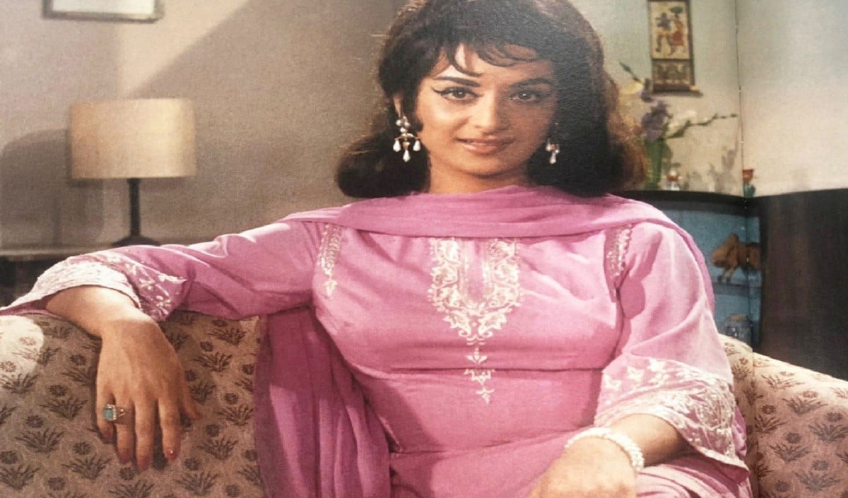 Saira Banu Birthday: Dilip Kumar संग बेमिसाल मोहब्बत और सुपरहिट फिल्मों का सफर, जानें सायरा बानो की अनसुनी दास्तां