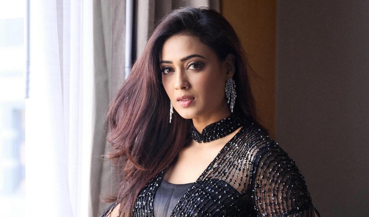 ऑनलाइन ग्रॉसरी में मिला कॉकरोच! भड़कीं Shweta Tiwari ने महाराष्ट्र FDA कमिश्नर तुकाराम मुंढे से लगाई गुहार
