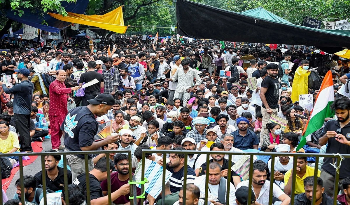 छात्र प्रदर्शनकारियों पर दर्ज FIR रद्द करने के पक्ष में सुप्रीम कोर्ट, पुलिस ज्यादती पर भी दिया बड़ा आदेश