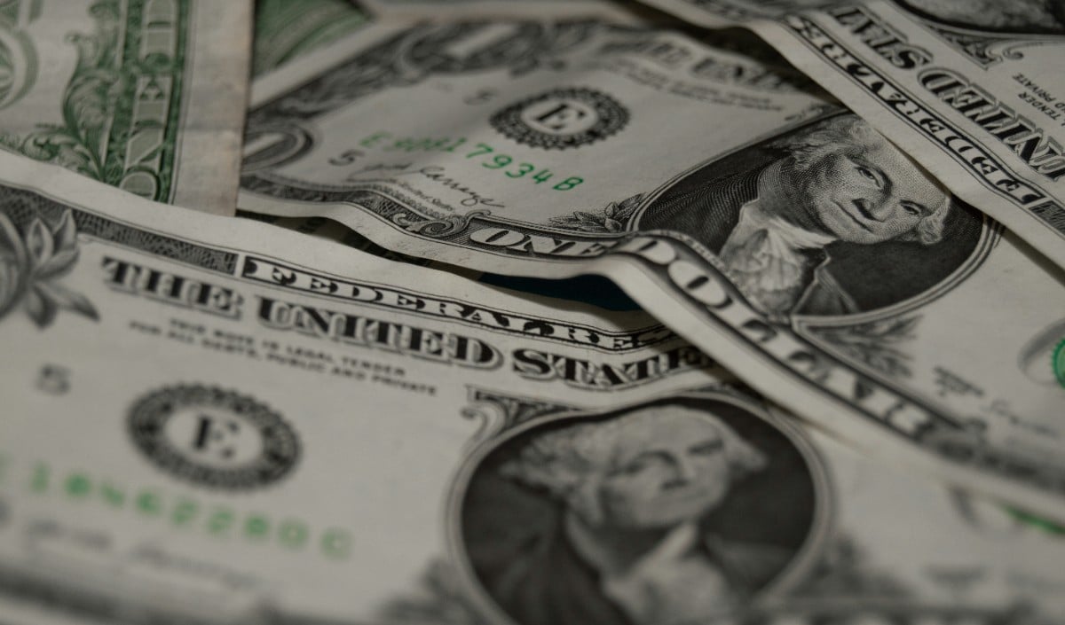 US Inflation: जुलाई में 3.7% पर अटकी महंगाई दर, Fed के Interest Rates बढ़ाने की संभावना ने बढ़ाई हलचल
