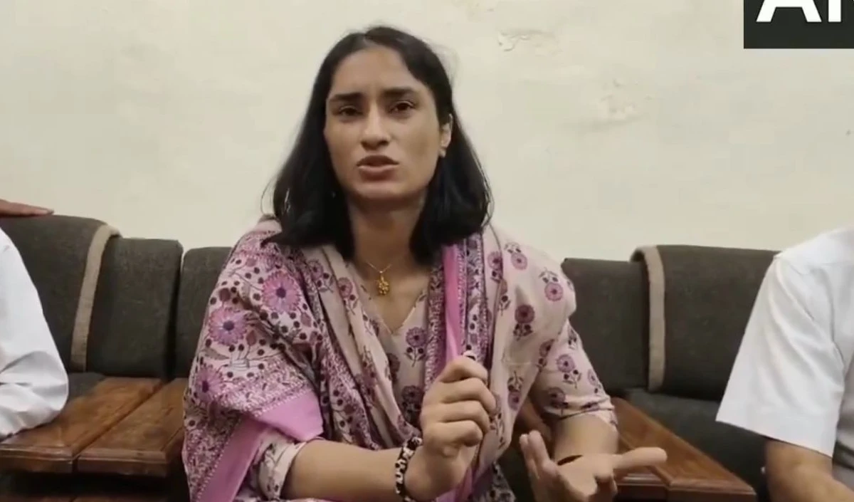 विनेश फोगाट का Brij Bhushan Sharan Singh पर बड़ा हमला, कहा- BJP दे रही है ‘गुंडों’ को राजनीतिक संरक्षण