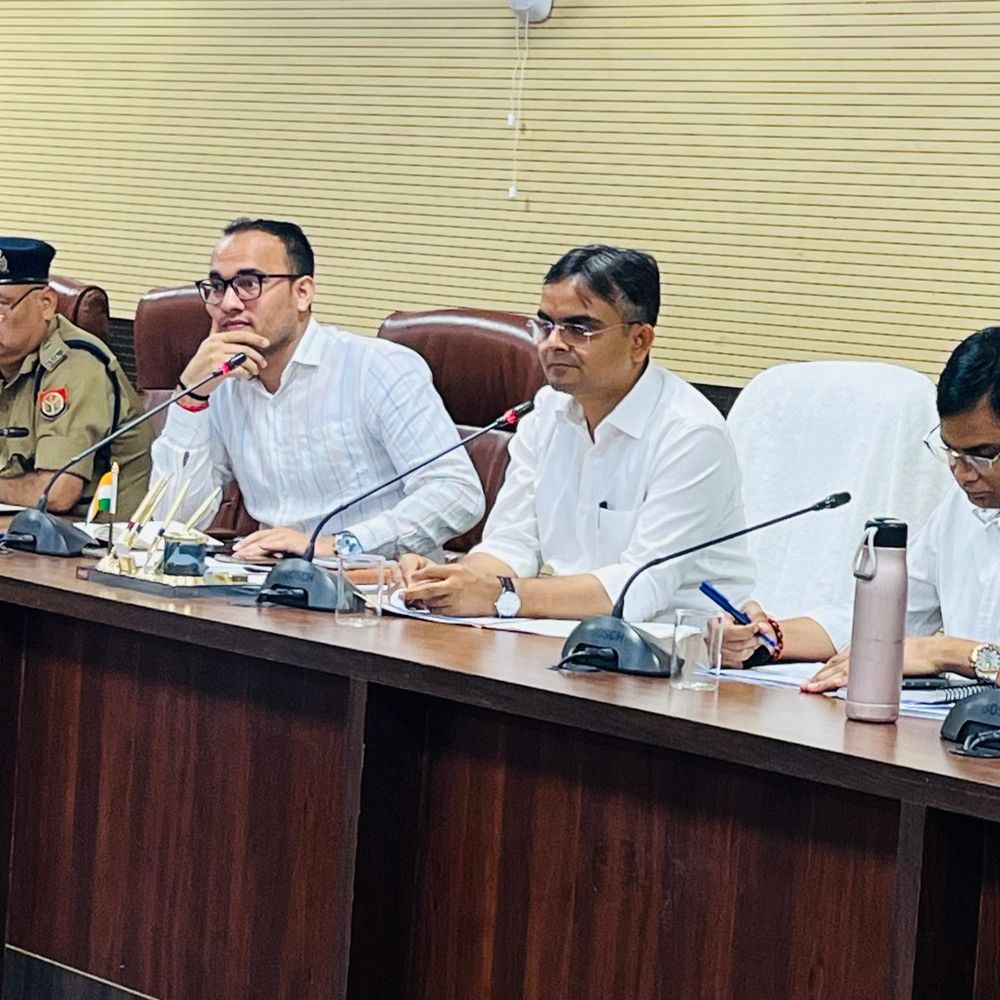DM-NDRF ने PPT से समझाया बाढ़ से बचाव का ब्लूप्रिंट:तैयारियों की समीक्षा में विभागों को निर्देश, राहत शिविर और कंट्रोल रूम में अलर्ट