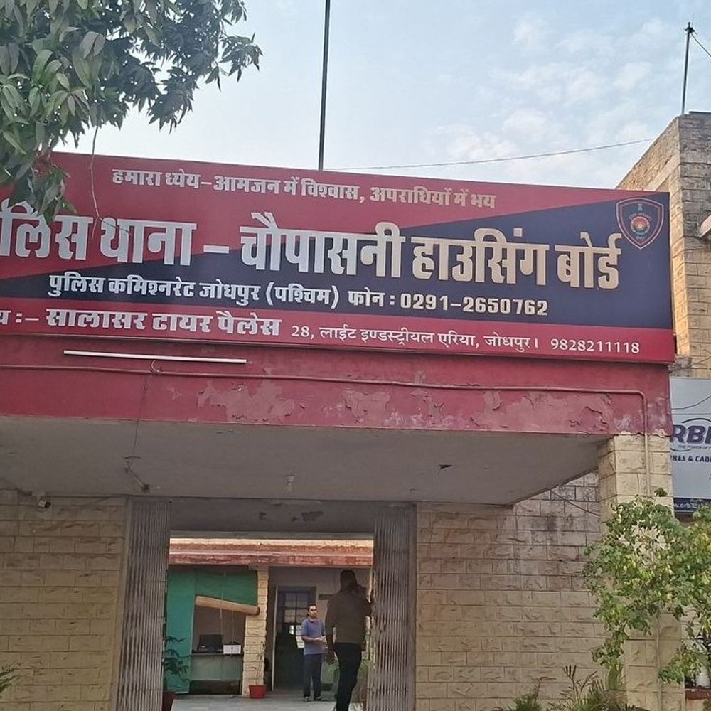 जोधपुर में बाइक चोरी तीन आरोपियों को दबोचा:तीन मोटरसाइकिलें बरामद, रात में करते थे वारदात