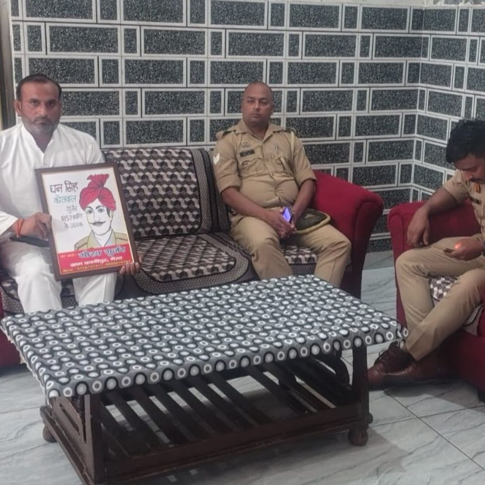 पदयात्रा से पहले गौरव गुर्जर हाउस अरेस्ट, बोले- रुकेंगे नहीं:मोहित जाटव और डॉ. दिग्विजय भाटी के कथित उत्पीड़न के विरोध में होना था मार्च
