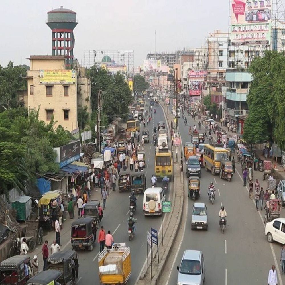 पटना में आज बदली रहेगी ट्रैफिक व्यवस्था:कोतवाली-गांधी मैदान के इलाके में ऑटो-ई-रिक्शा नहीं जाएंगे, 10 बजे के बाद से रूट डायवर्ट