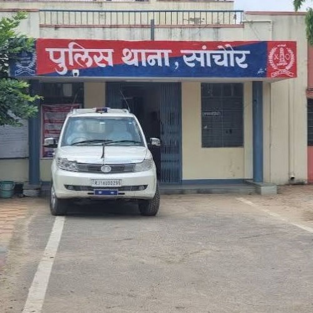 दो कार्रवाई में डोडा-पोस्त और अफीम बरामद, तीन आरोपी गिरफ्तार:बाइक समेत 3.138 किलो नशीला पदार्थ जब्त, एनडीपीएस एक्ट में मामला दर्ज