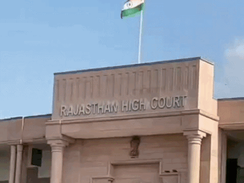 खेल प्रमाण-पत्र पर मिली नौकरी समाप्त करने का आदेश रद्द:हाईकोर्ट ने CAT का फैसला पलटा, जैसलमेर के मजदूर को सेवा से किया बहाल
