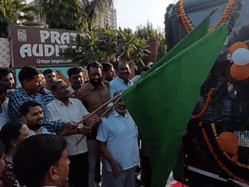 अलवर में 5 अत्याधुनिक ई-बसों को दिखाई हरी झंडी:सीएम ने किया वर्चुअल शुभारंभ; 50 बसें चलेंगी, रूट तय