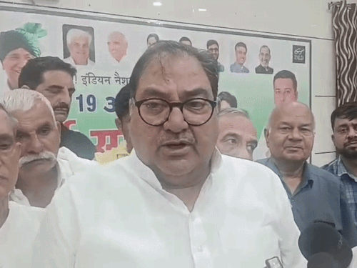 अभय चौटाला बोले- अभिमन्यु-धनखड़ के बाद अब किसका टंगेगा कुर्ता-पयजामा:पानीपत में BJP प्रदेशाध्यक्ष अर्चना गुप्ता पर बरसे; कहा- ऐसी महिला है, जिसे बात करने की तमीज नहीं