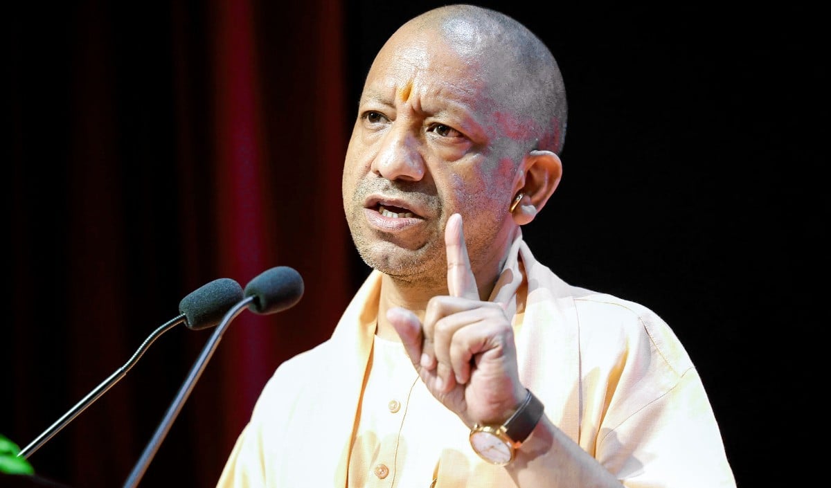 Yogi सरकार का महिला शक्ति को प्रणाम: UP में Lokmata Ahilyabai Free Bus यात्रा शुरू