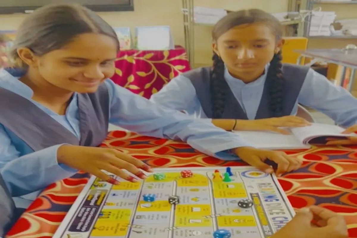 उदयपुर : पासा फेंकते ही खुलेगी किताबों की दुनिया, पढ़ेंगे भी और अपनी बात भी कहेंगे बच्चे
