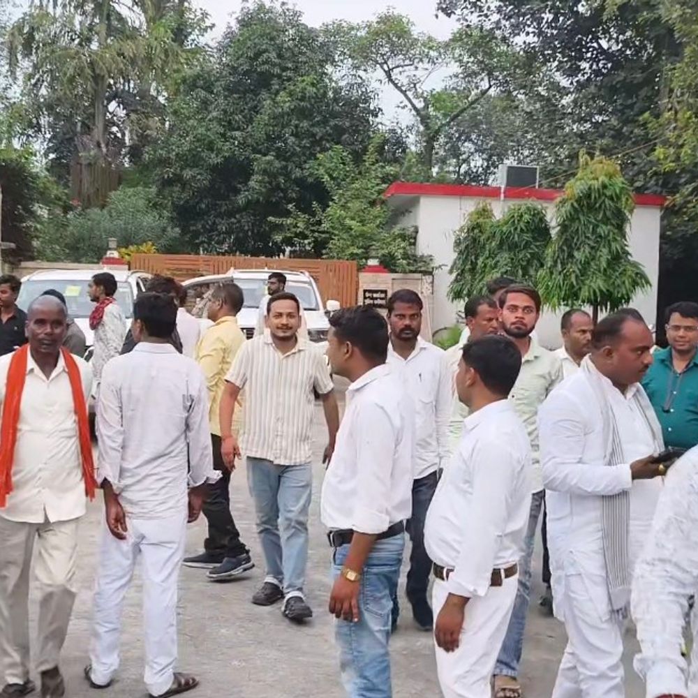 लाठीचार्ज की लोधी समाज ने मजिस्ट्रेटी जांच मांगी:प्रदेश अध्यक्ष भाजपा नेताओं संग एसपी से मिले, बोले- दोषी पर हो कार्रवाई