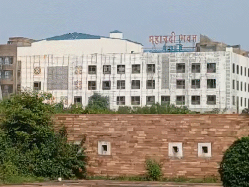 छत्तीसगढ़ मंत्रालय में 22 अफसरों के विभाग बदले:विवेक श्रीवास को गृह, मगनलाल पवार को स्वास्थ्य; GAD ने जारी किया आदेश