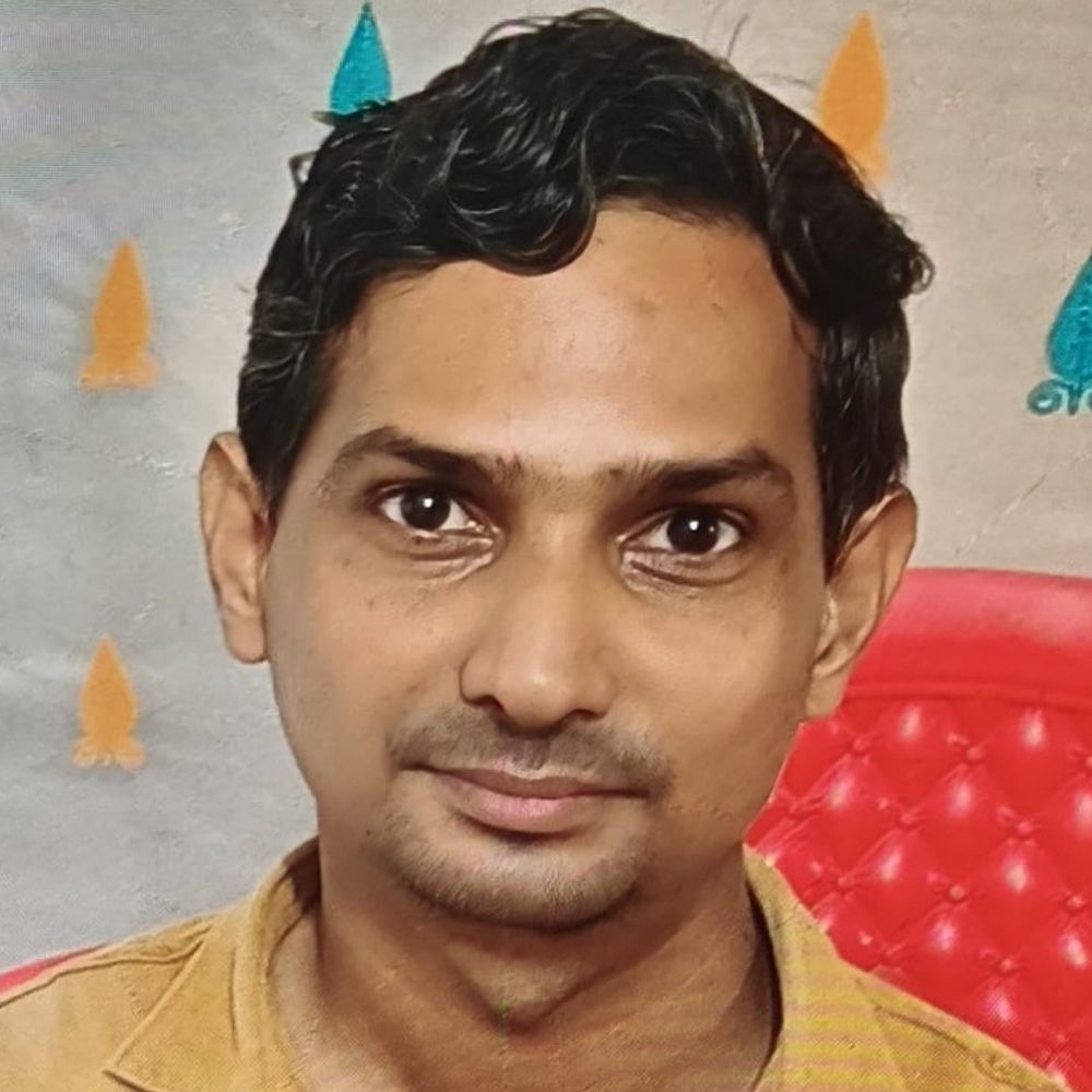आजमगढ़ में फंदे से लटककर युवक ने दी जान:सर्राफा की दुकान चलाता था मृतक, जांच में जुटी पुलिस