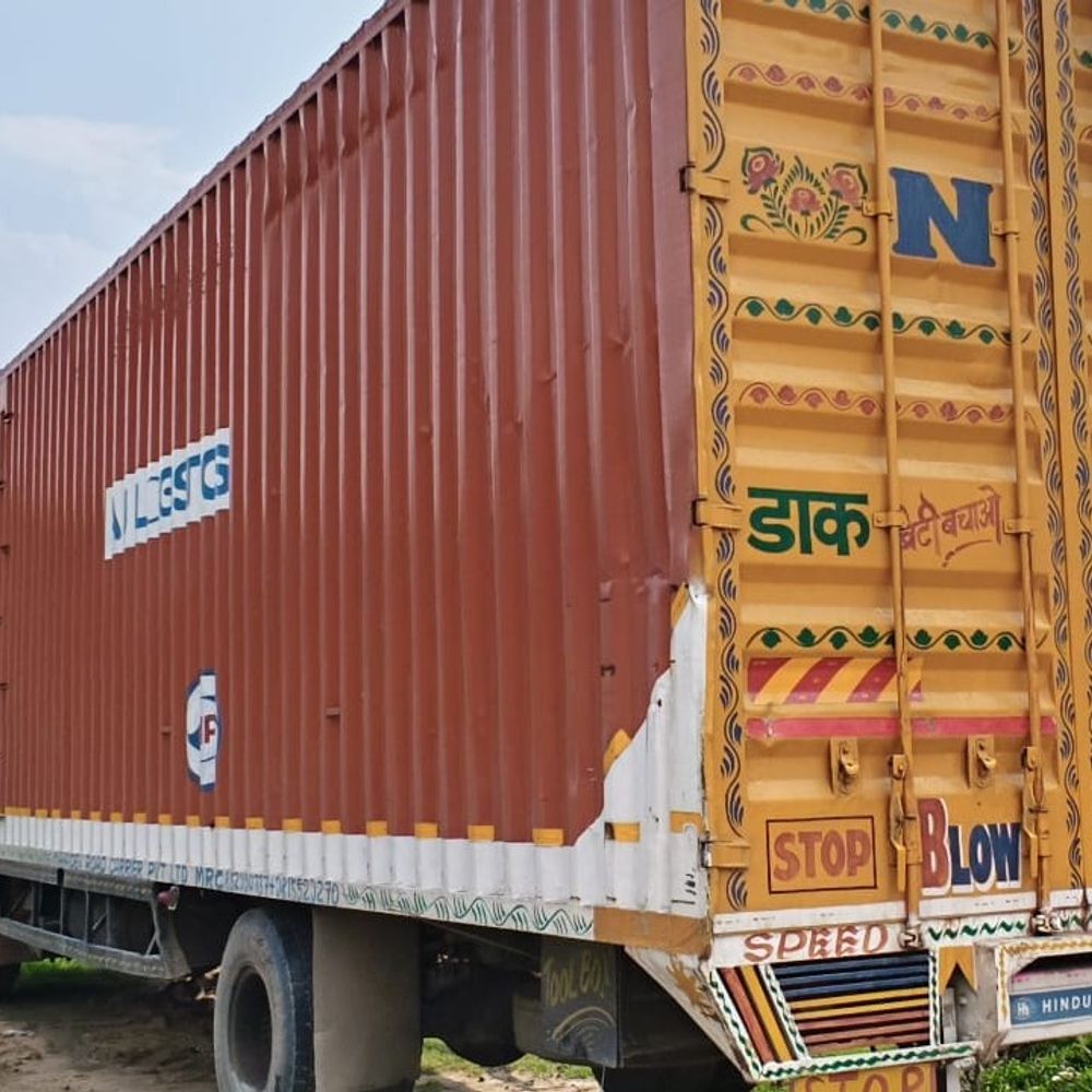 मुजफ्फरपुर में 990 किलो गांजा जब्त:NCB ने की कार्रवाई; 2 तस्कर गिरफ्तार, 2 करोड़ से अधिक आंकी जा रही कीमत