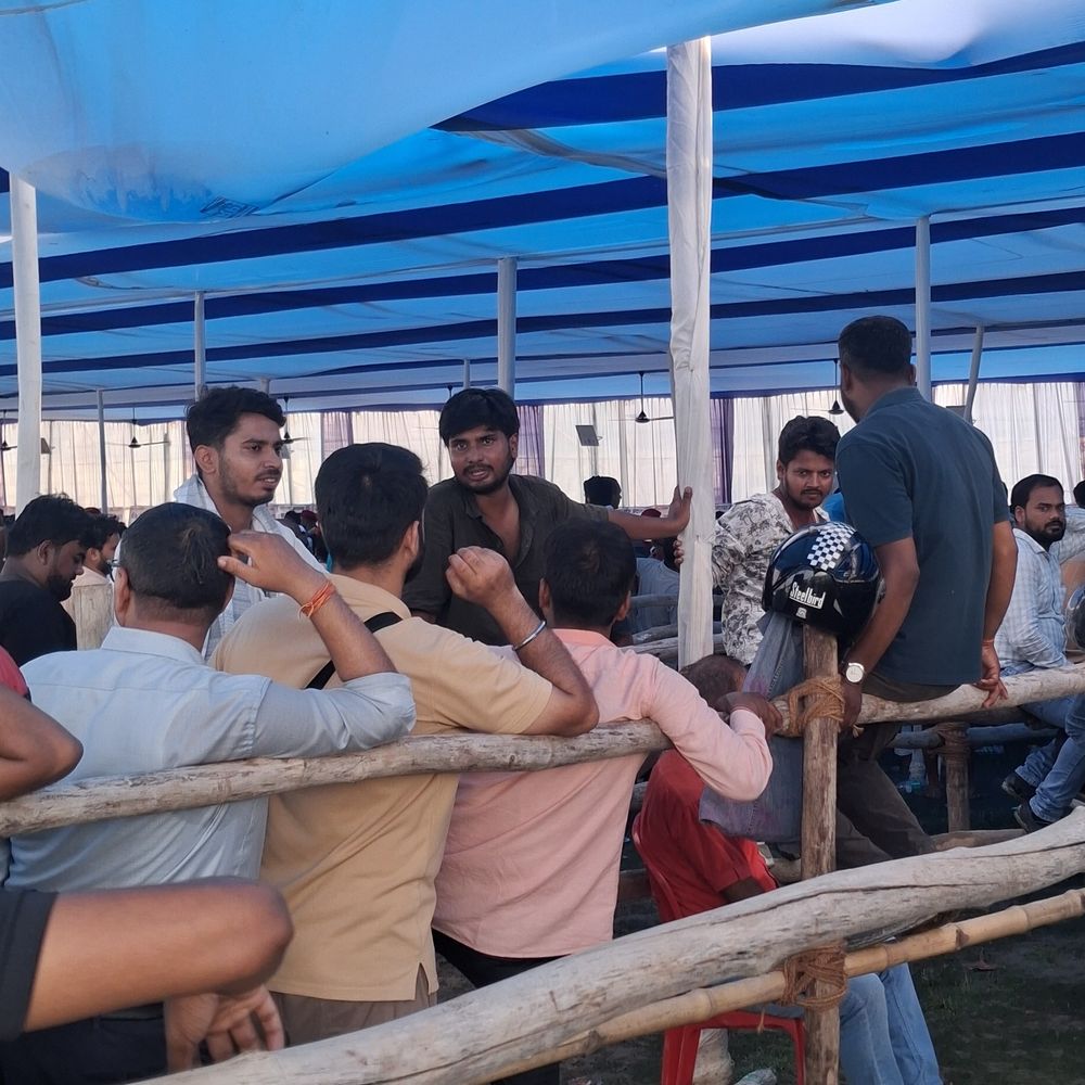 मुजफ्फरपुर में 10 हजार से ज्यादा ट्रैफिक चालानों का निपटारा:अदालत में छूट के लिए हजारों लोग लाइन में; 1000 के चालान पर 500 की राहत