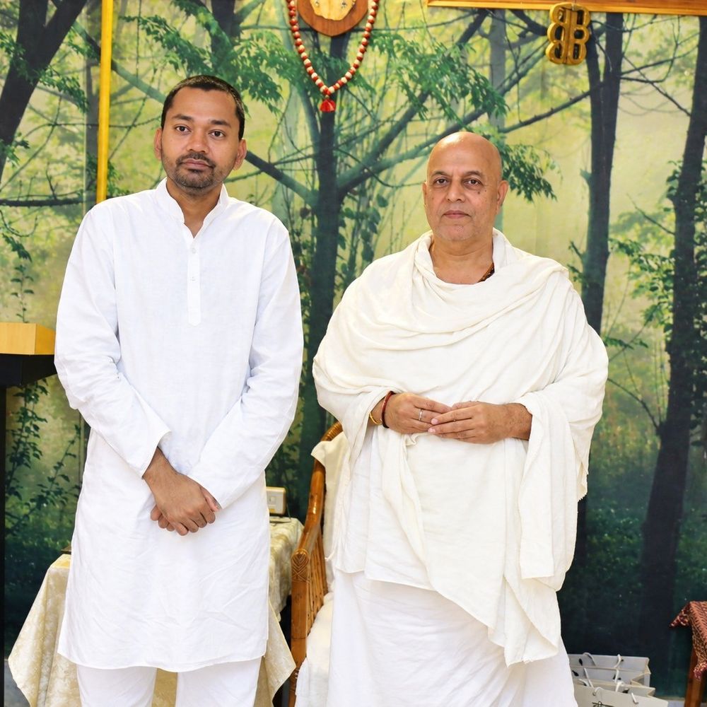 निशांत कुमार ने बिहारवासियों के स्वास्थ्य की कामना की:अघोर-पीठ में की दर्शन-पूजन, राम योग एवं प्राकृतिक चिकित्सा अनुसंधान केंद्र गए