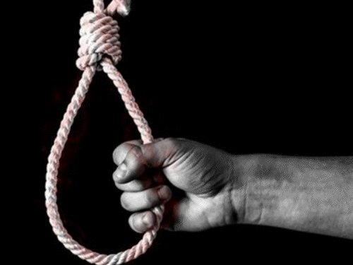 सीकर में 17 साल के स्टूडेंट ने किया सुसाइड:बेडशीट से फंदा बनाया, रूममेट खेलकर लौटे तो लटका मिला शव