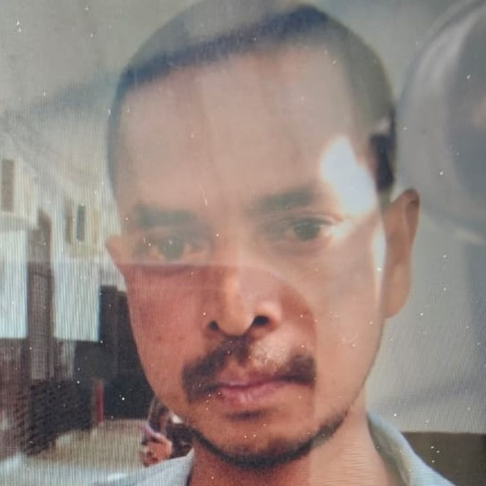 दरभंगा में सफाईकर्मी की तालाब किनारे मिली लाश:2 दिन पहले घर से चाय पीने निकले थे, शर्ट और अंडरवीयर में थी डेड बॉडी