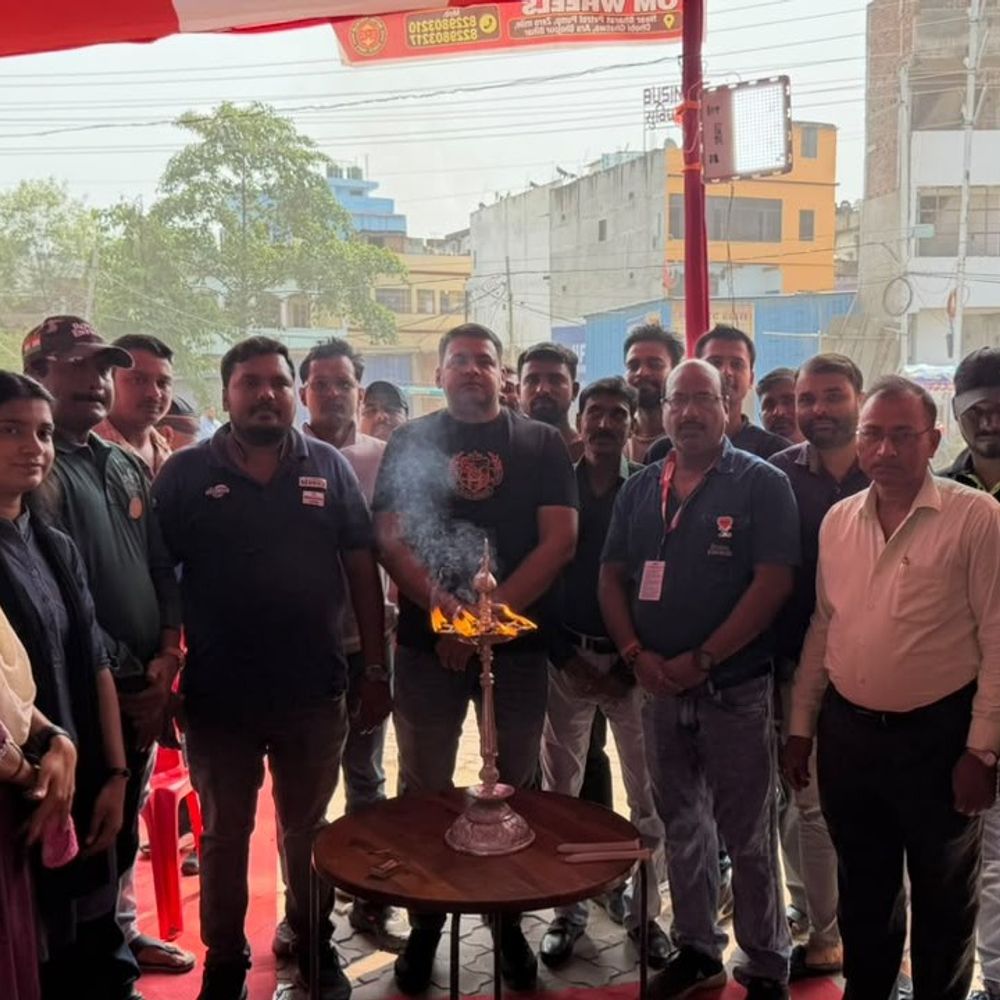 भोजपुर में तीन दिवसीय मेगा सर्विस कैंप:बाइक जांच के साथ ग्राहकों के लिए मनोरंजन की व्यवस्था, सर्विस और मेंटेनेंस की सुविधा