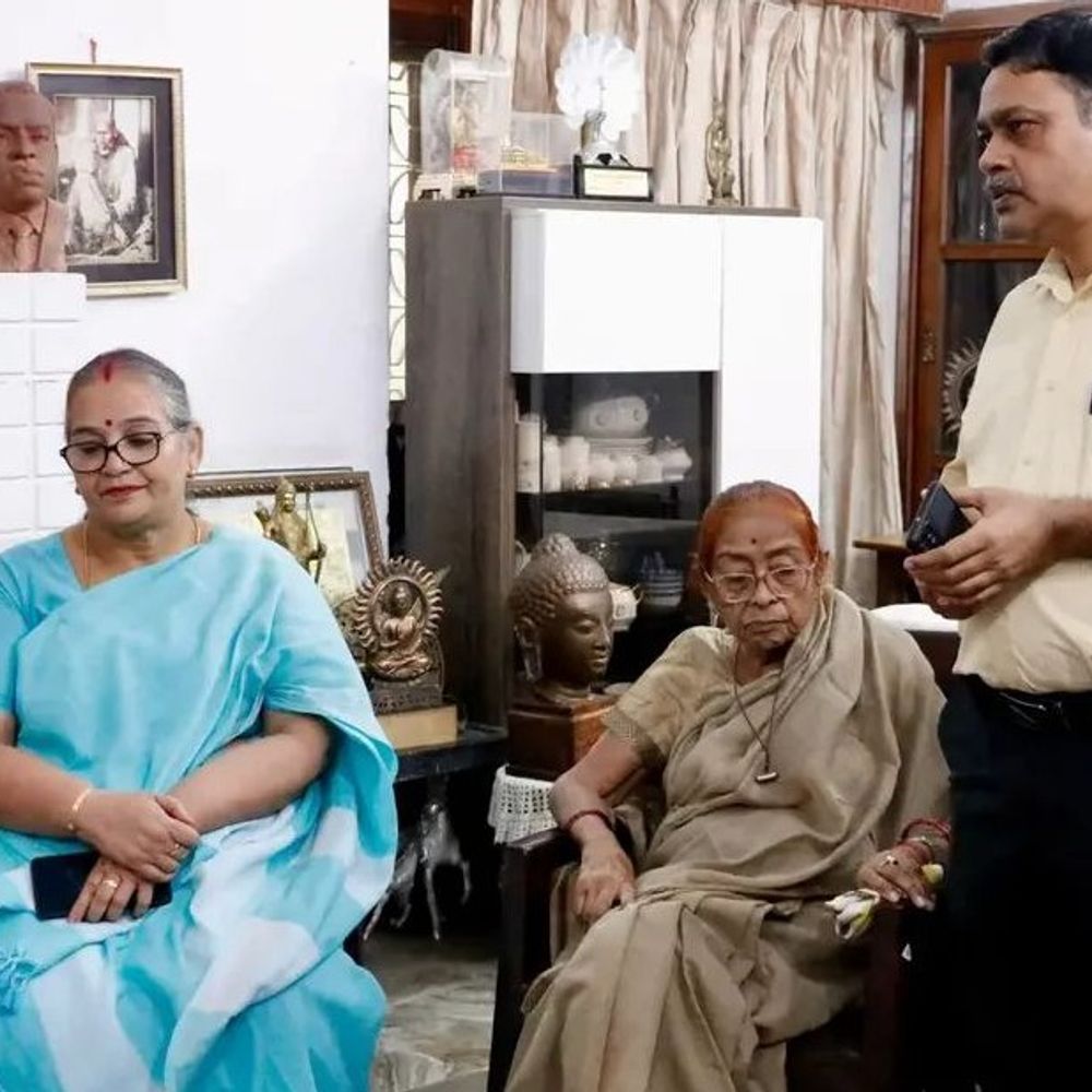 पद्मश्री डॉ एससी राय की पत्नी मधु राय का निधन:लखनऊ मेयर सुषमा खर्कवाल ने दी श्रद्धांजलि, आत्मा के शांति की प्रार्थना की