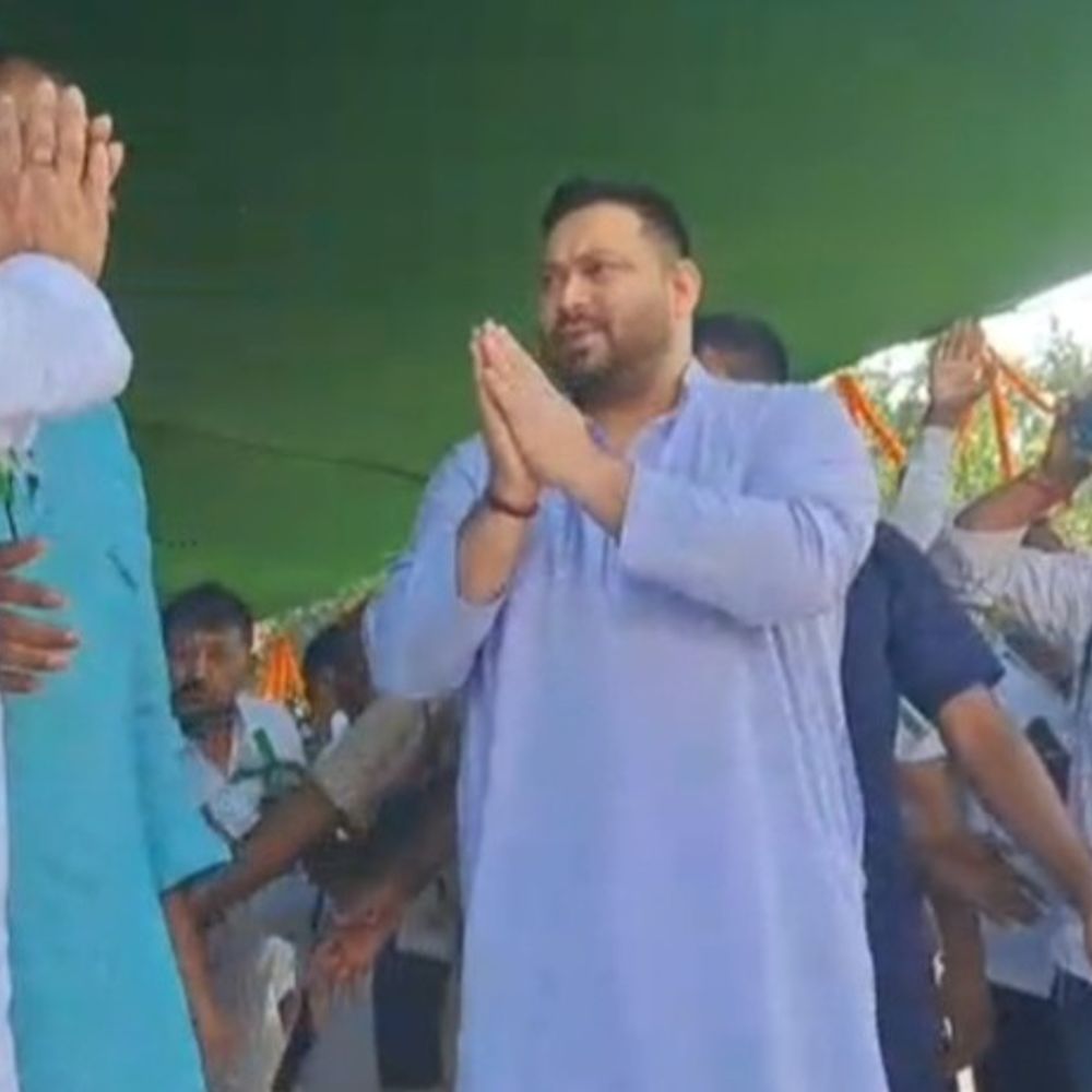 पुण्यतिथि में पहुंचे तेजस्वी, प्रतिमा पर माल्यार्पण किए बिना लौटे:परिजन इंतजार करते रह गए, नेता प्रतिपक्ष बोले- मांझी समाज को आगे लाने की कोशिश होगी