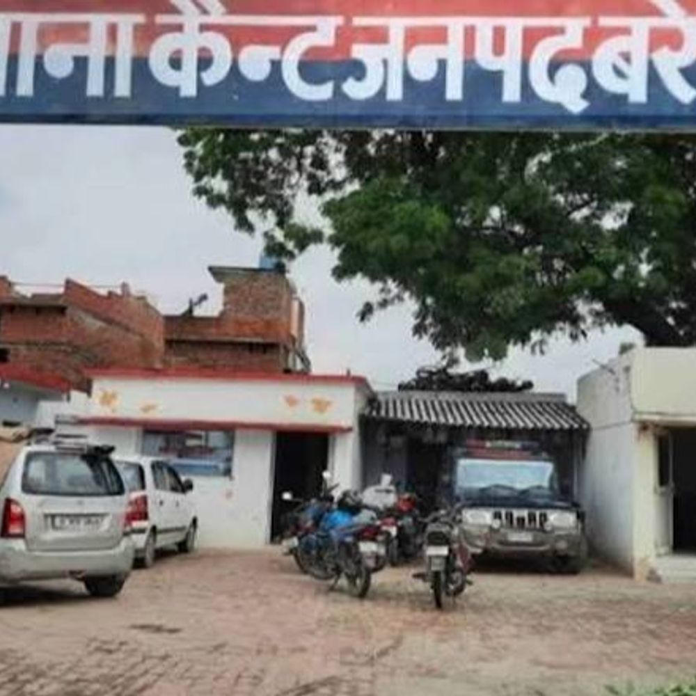 बुलेरो नहीं मिली तो गर्भवती विवाहिता को घर से निकाला:भूखा रखने और मारपीट से प्री-मैच्योर डिलीवरी, एक नवजात की मौत; ससुर पर छेड़छाड़ का आरोप