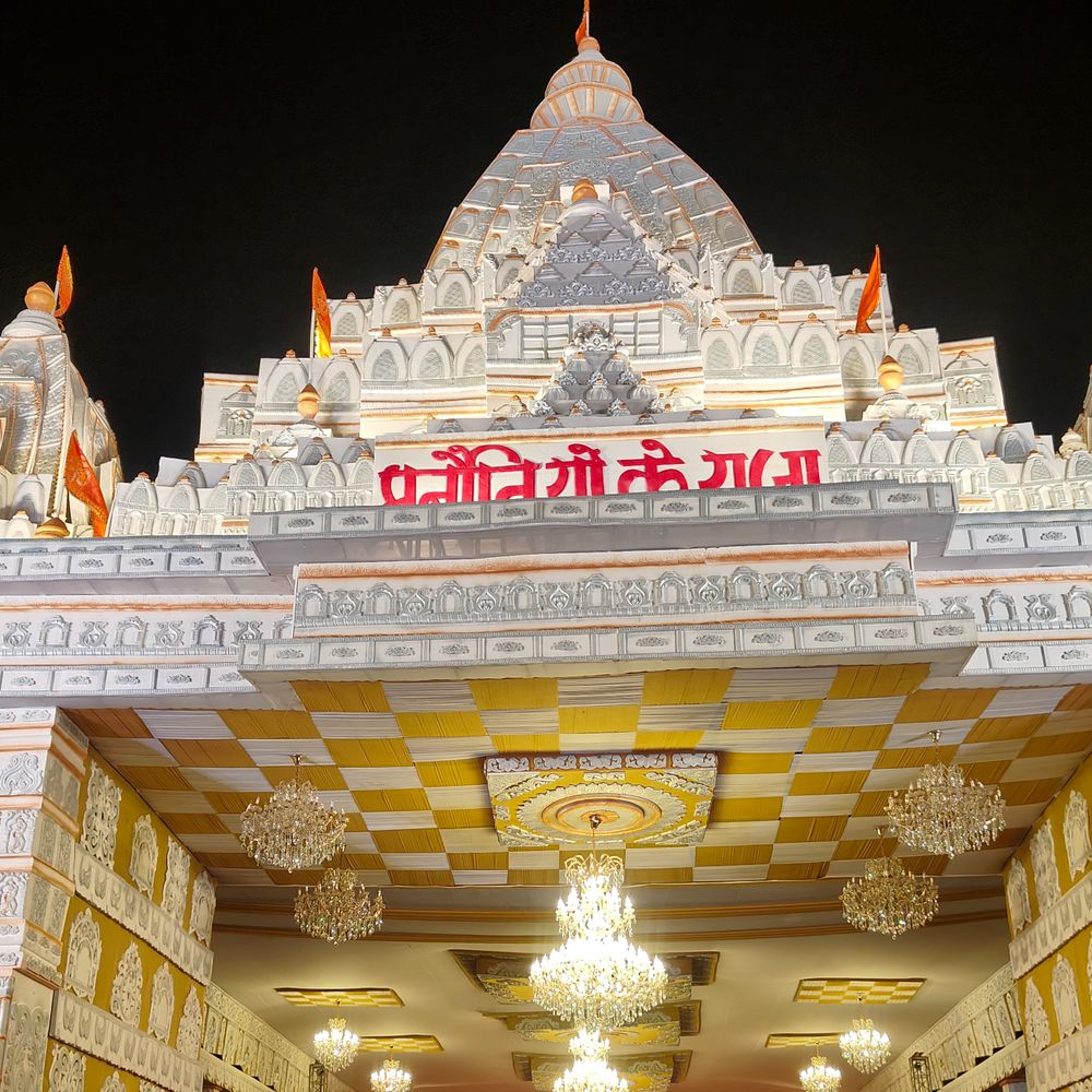 लखनऊ में ‘मनौतियों के राजा’ का भव्य पंडाल सजा:झूलेलाल वाटिका पर 14 से 25 सितम्बर लगेगा भक्ति का मेला, सीसीटीवी कैमरों से होगी निगरानी