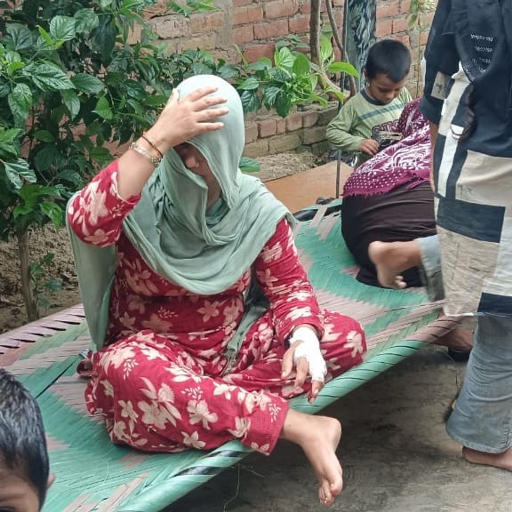 गाजियाबाद में स्क्रैप व्यापारी के घर लूट:रात में पांच बदमाश घर में घुसे, धमकी देकर लाखों के जेवर ले गए