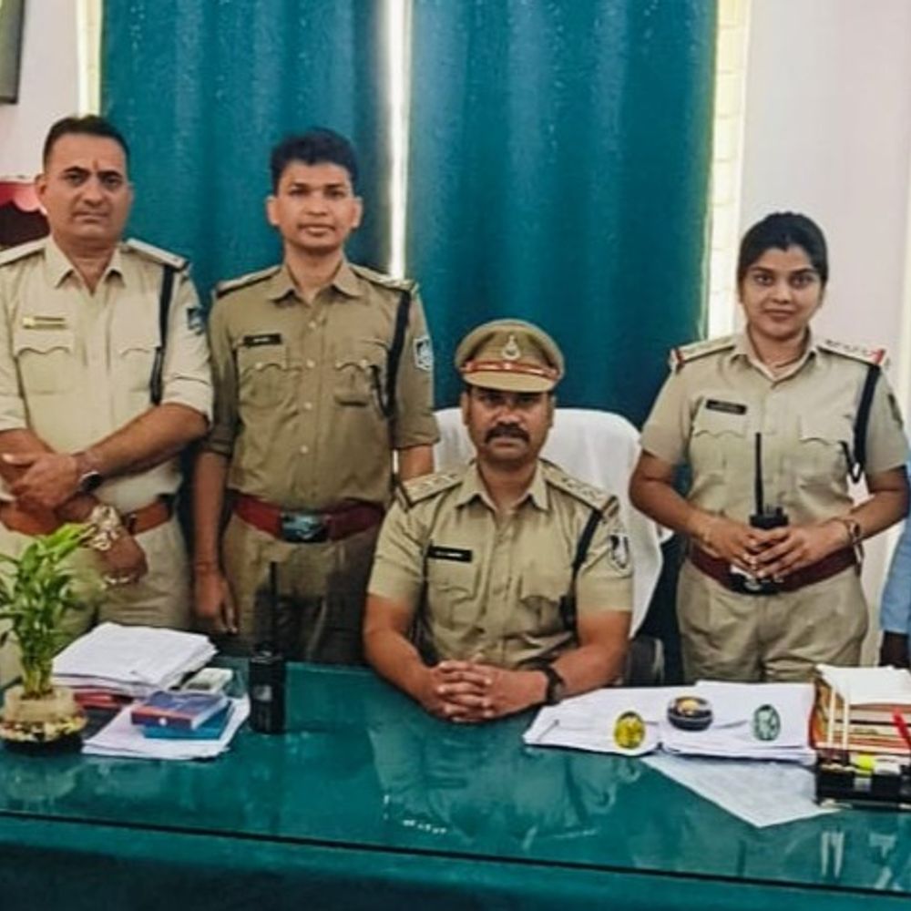 पांच नाबालिग सहेलियां घर से बिना बताए निकलीं:छिंदवाड़ा से लापता हुईं पीथमपुर में मिलीं, परिजनों की डांट से नाराज होकर निकली थीं