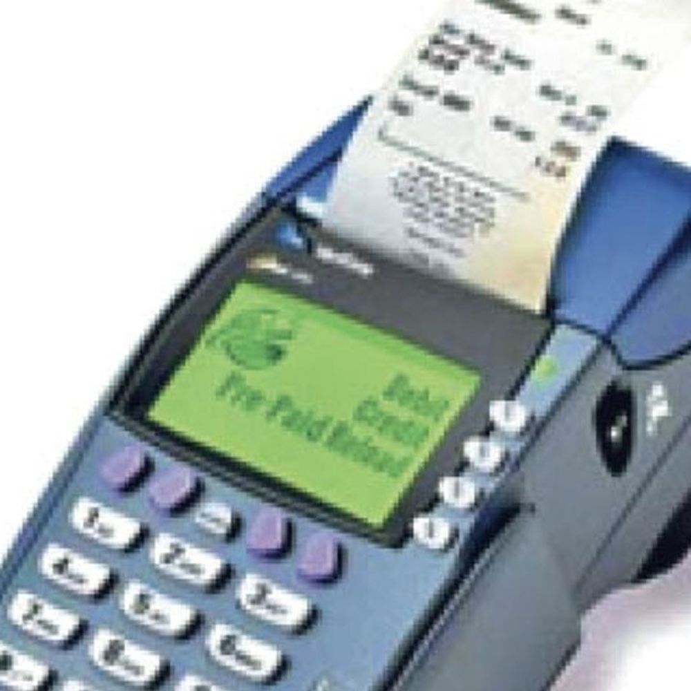 नालंदा में खाद का लाइसेंस मिला पर पीओएस मशीन नहीं:50 से अधिक दुकानों में लटका ताला, बिना मशीन बिक्री पर रोक से कारोबारी बेहाल