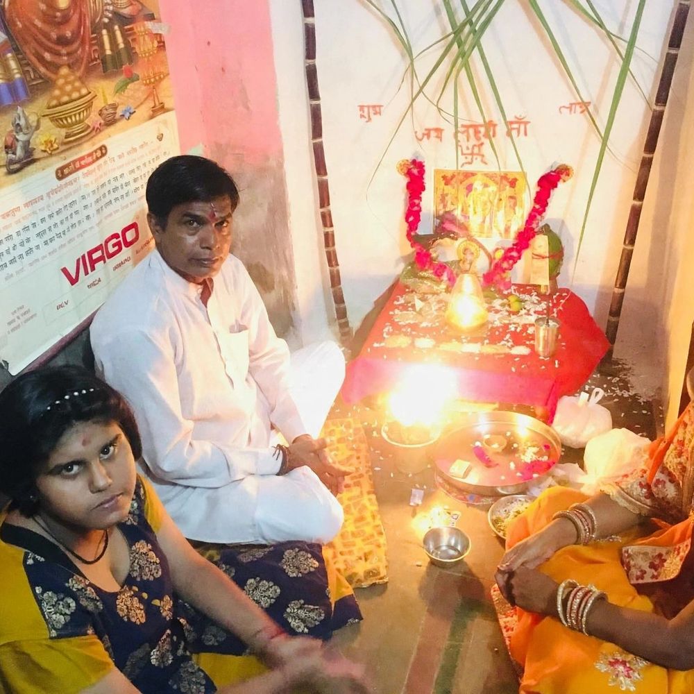 अजमेर में फर्नीचर व्यवसायी ने पत्नी-बेटी के साथ जहर खाया:भांजे के घर फोन कर कहा- अलविदा…अब बात नहीं होगी; दावा- कर्ज से परेशान थे