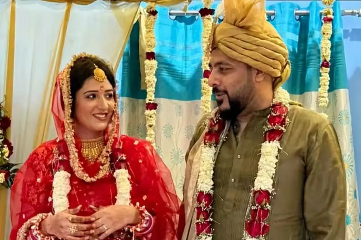 तलाक अनाउंस करते ही ईशा रिखी ने किया बादशाह को अनफॉलो, शादी की फोटोज भी की डिलीट