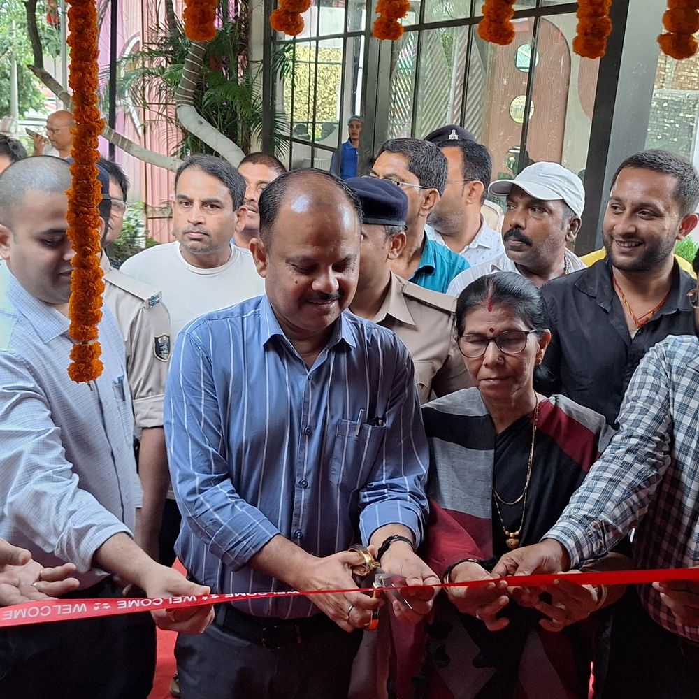 सहरसा में अब होटल-रेस्टोरेंट को पाइपलाइन से मिलेगी PNG:डीएम ने पहले कमर्शियल कनेक्शन का किया शुभारंभ; 24 घंटे मिलेगी गैस