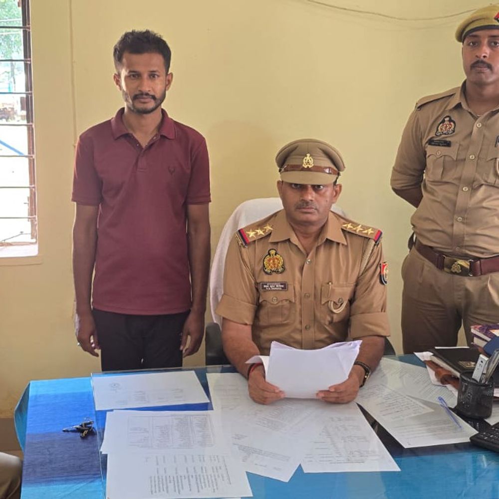 शादी का झांसा देकर युवती के साथ रहने का आरोपी-गिरफ्तार:बेटा होने के बाद दूसरी शादी करने और मारपीट व धमकी देने का आरोप