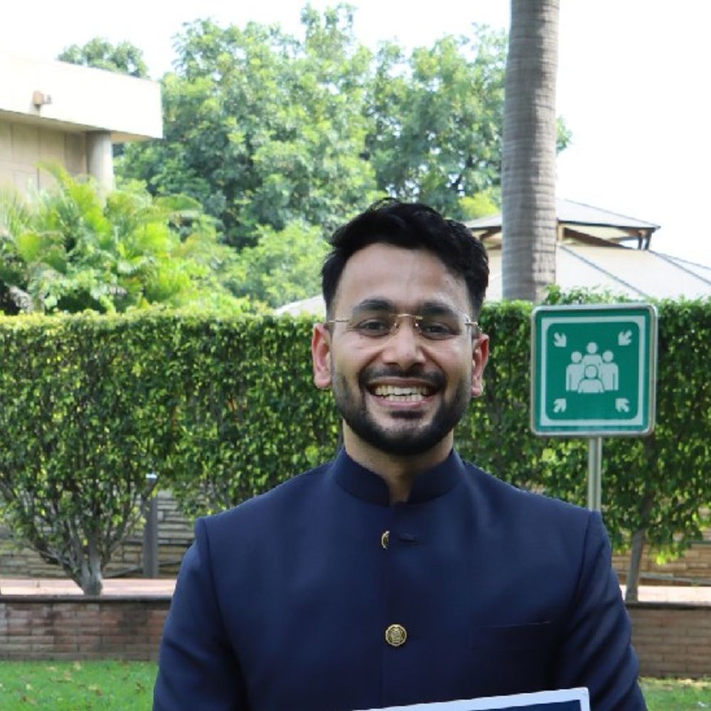 लखनऊ के प्रणव को 83 लाख वजीफा, लंदन में पढ़ेंगे:AI और तकनीक नीति में हासिल करेंगे विशेषज्ञता, UCL में लेंगे परास्नातक की डिग्री
