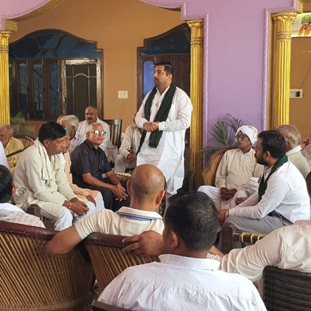किसान तीनों प्राधिकरण पर करेंगे प्रदर्शन:राकेश टिकैत भी होंगे शामिल, ट्रैक्टरों से पहुंचेंगे किसान; 14 सितंबर को हल्ला बोल
