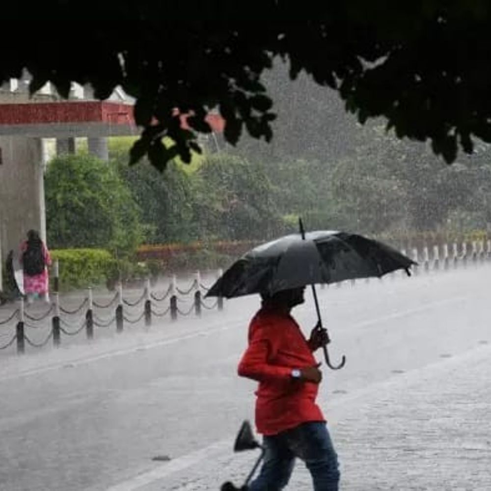 प्रयागराज में अगले 48 घंटे में आंधी-बारिश का अलर्ट:प्रशासन ने एडवाइजरी जारी की, 2 दिन में 47mm बारिश रिकार्ड की गई