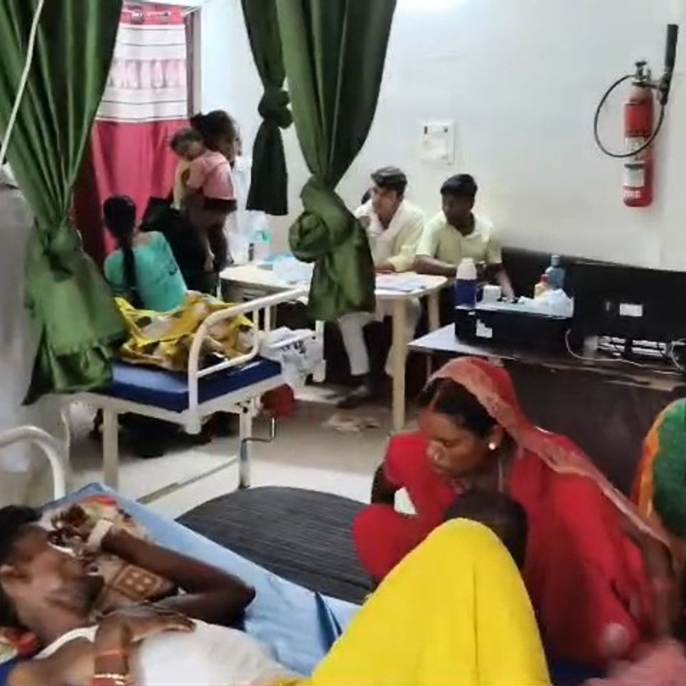 कैमूर की गर्भवती मरीज को निजी अस्पताल ने बनाया बंधक:मुजफ्फरपुर के निजी अस्पताल में 32 हजार तय हुए थे इलाज के; पुलिस पहुंची तो छोड़ा