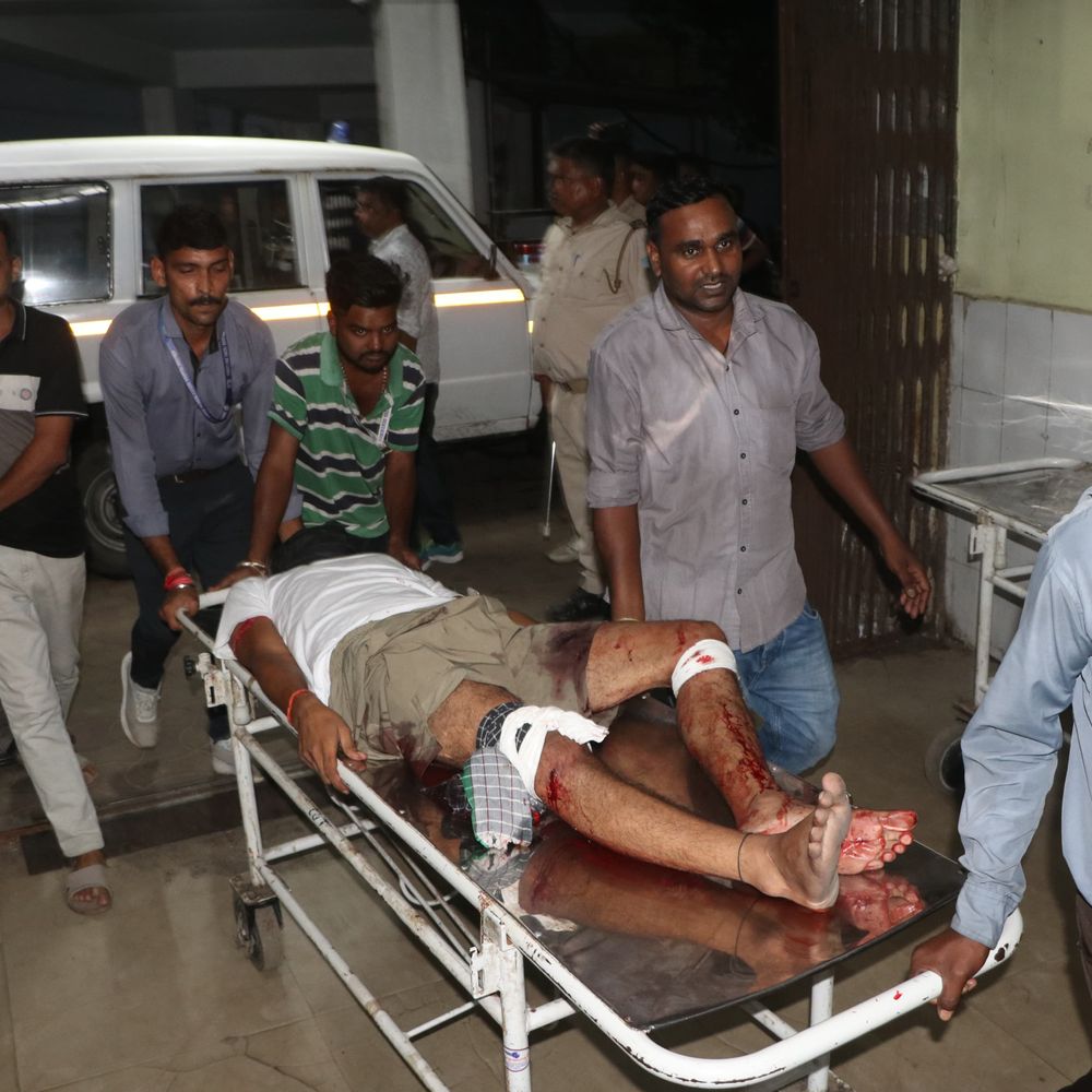 धनबाद में पुलिस-अपराधी मुठभेड़ मामला:तीन अपराधी गिरफ्तार, दो की तलाश जारी, शूटर सागर सिंह के पैर में लगी गोली