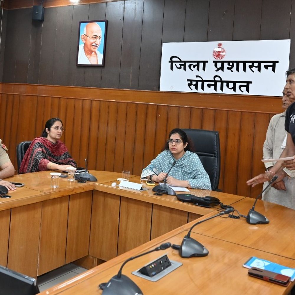 सोनीपत में समाधान शिविर में 12 शिकायतें मिलीं:सीटीएम ने जल्द समाधान के निर्देश दिए; बोलीं- निपटारे में बेवजह देरी ना हो