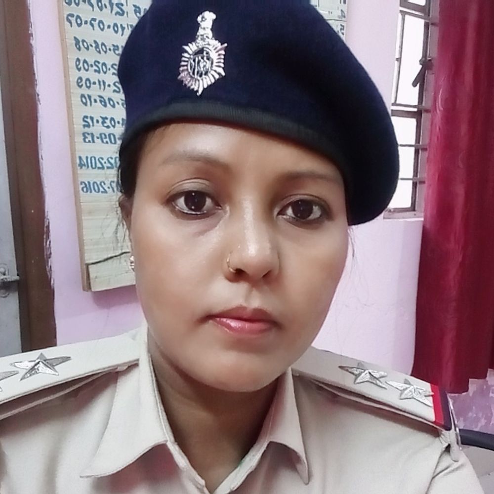 किशनगंज में 2 थानों को नए थानाध्यक्ष मिले:एसपी संतोष कुमार ने किया पोस्टिंग, सुनीता कुमारी और रवि शंकर को जिम्मेदारी