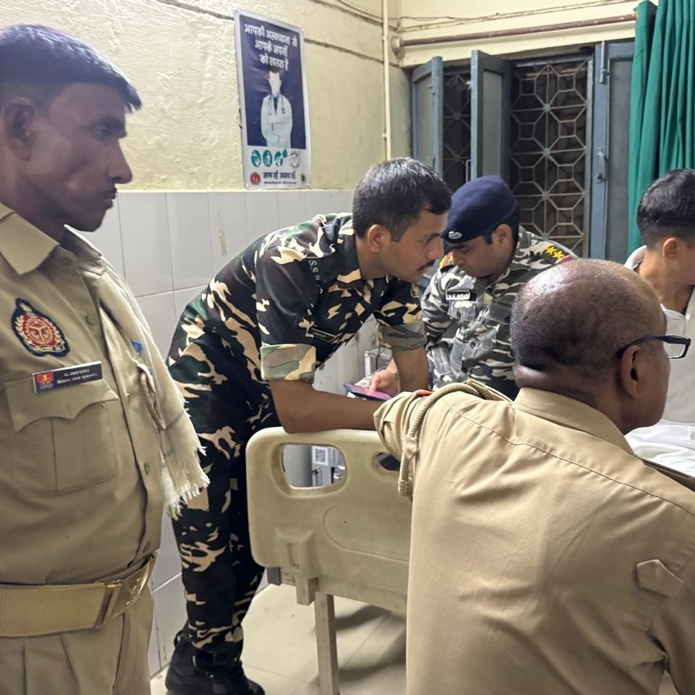 बहराइच में भारत-नेपाल सीमा पर एसएसबी जवान की संदिग्ध मौत:तबीयत बिगड़ने पर अस्पताल में भर्ती कराया गया था, डॉक्टरों ने मृत घोषित किया
