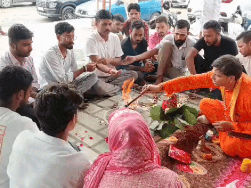 हल्द्वानी ‘शुद्धिकरण’ मामले में बेंगलुरु में दर्ज हुई FIR:उत्तराखंड में मल्लिकार्जुन खड़गे के कार्यक्रम के बाद हुआ था विवाद