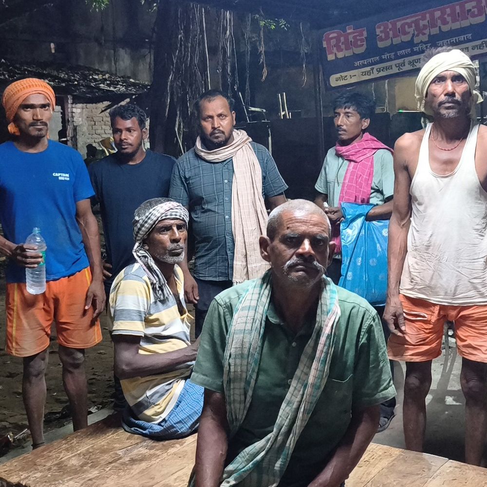 मुर्गांव गांव में करंट लगने से महिला की मौत:खेत में काम करने के दौरान हुआ हादसा, पुलिस मामले की जांच में जुटी